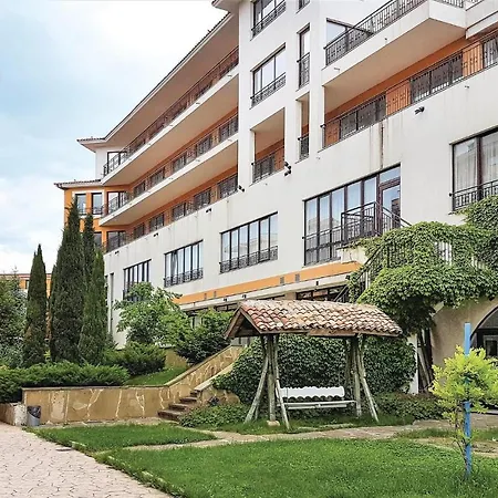 Two-bedroom In Appartement *