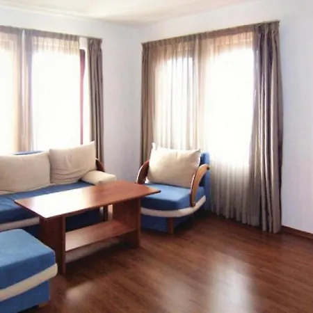 Two-bedroom In Appartement Aheloy